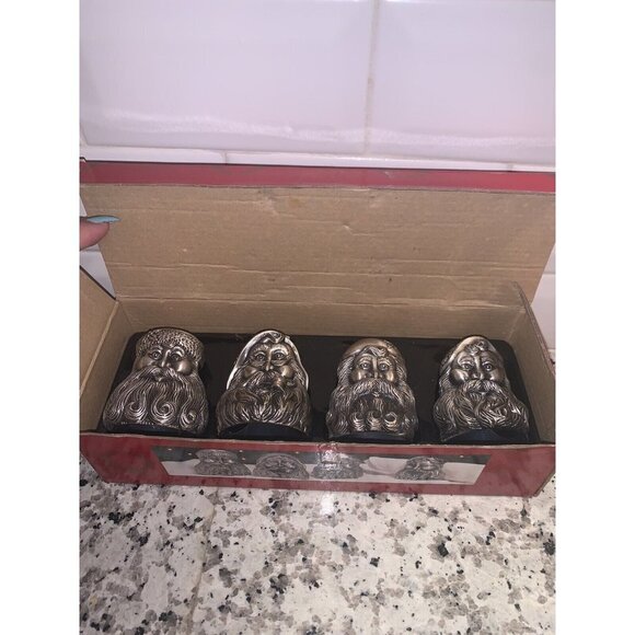 Home for the Holidays Vintage Santa Sliver Metal Napkin Rings Holders Set Of 4 - Picture 4 of 9